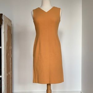 Ruban D’Or Wool Crepe Sheath Dress / Size 38